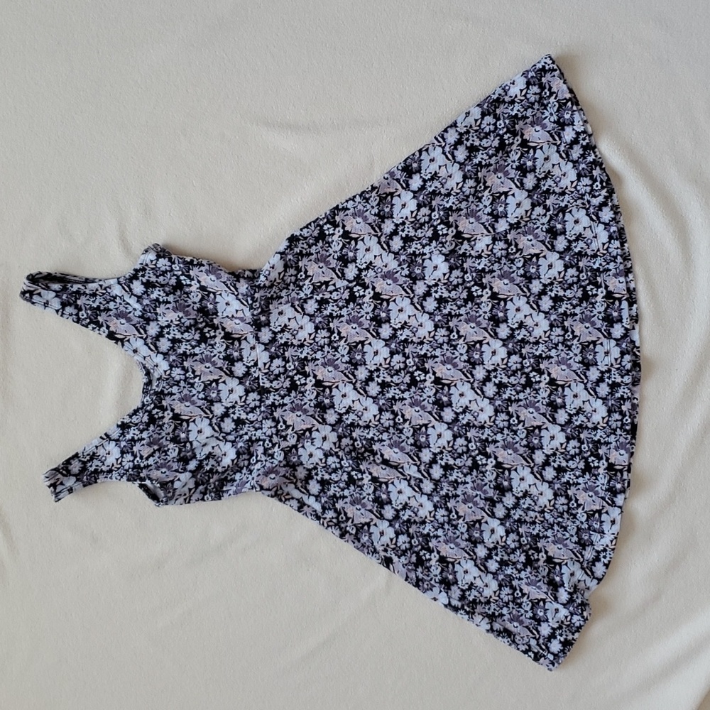 Lauren Conrad Lavender & Black Floral Dress SZ S